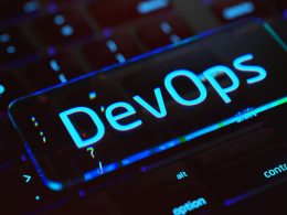 The Role of DevOps in Streamlining Cloud Migration Processes