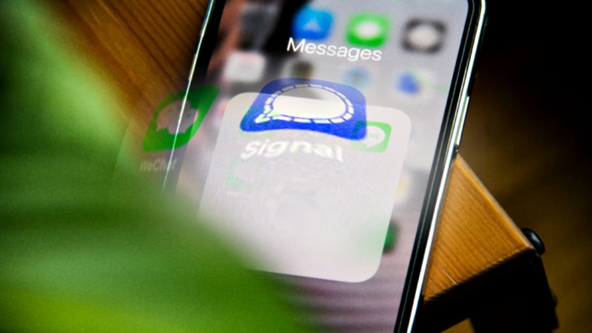 FBI finds way to read deleted Signal messages through iPhone notifications
