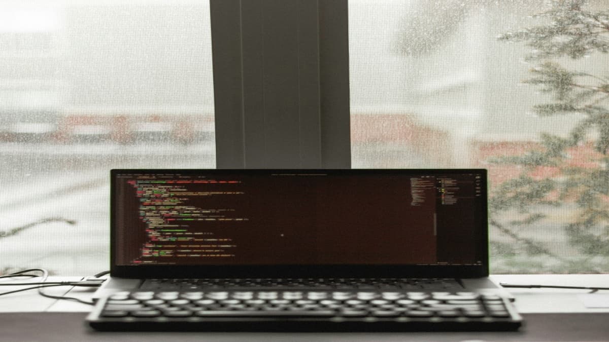 UNC6692 Hackers Exploit Microsoft Teams to Deploy SNOW Malware