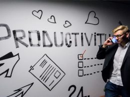 10 Tips for Phrasing Employee Feedback in Reviews