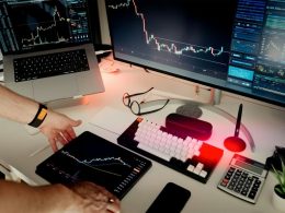 How Fintech APIs Are Modernizing Business Cash Flow Management