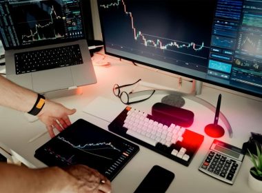 How Fintech APIs Are Modernizing Business Cash Flow Management
