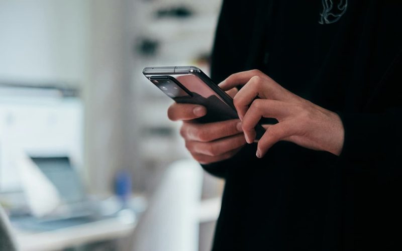 Mobile-device-management-threat-model