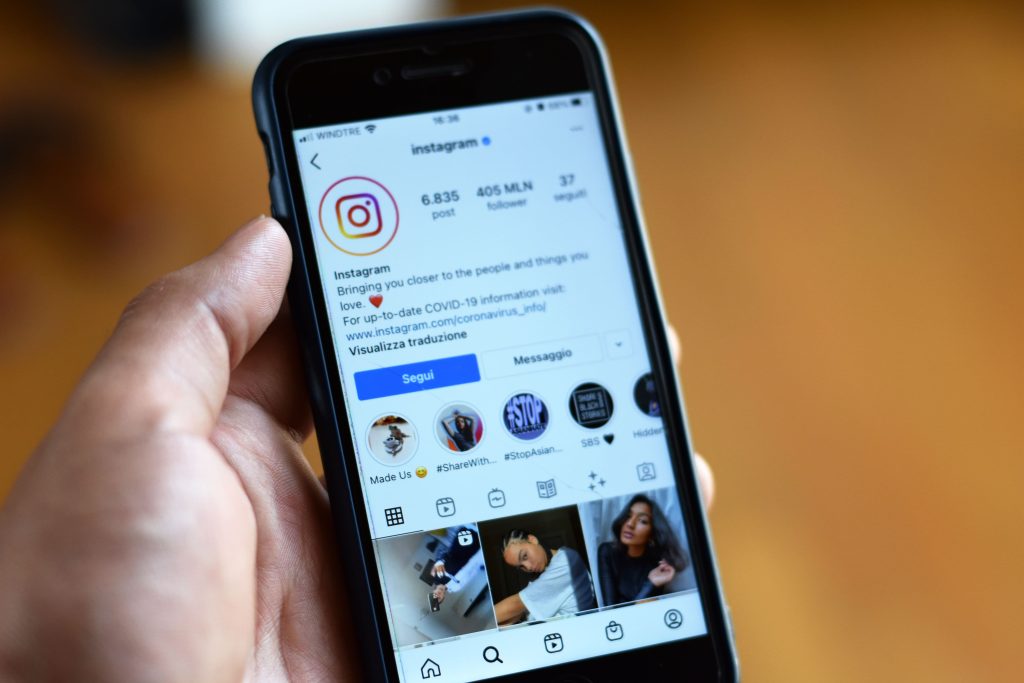 https://hackread.com/wp-content/uploads/2026/10/private-instagram-downloaders-parsers-privacy-bypass-tools-1024x683.jpg